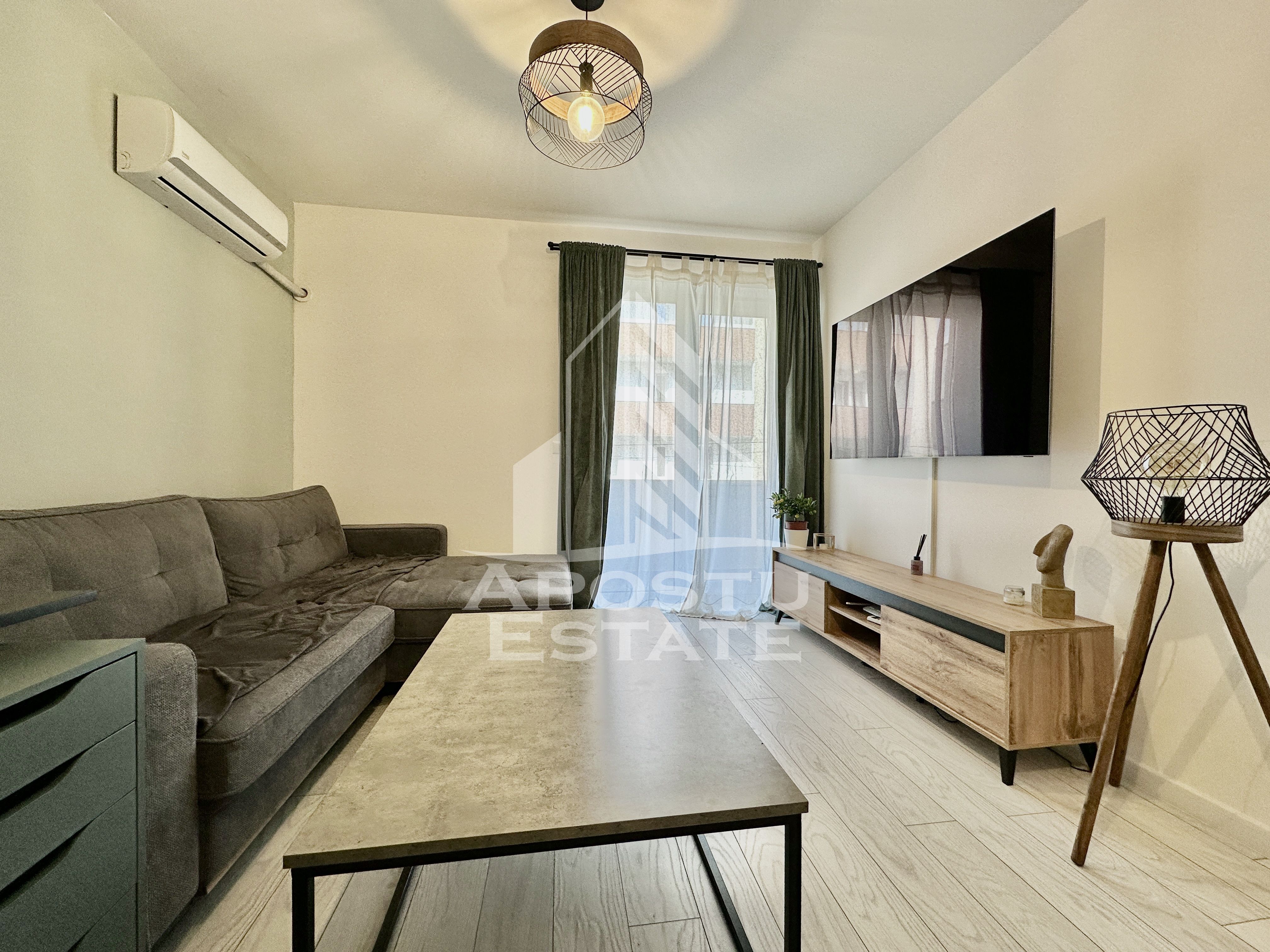 Apartament cu 2 camere in Giroc, etaj intermediar, decomandat, mobilat