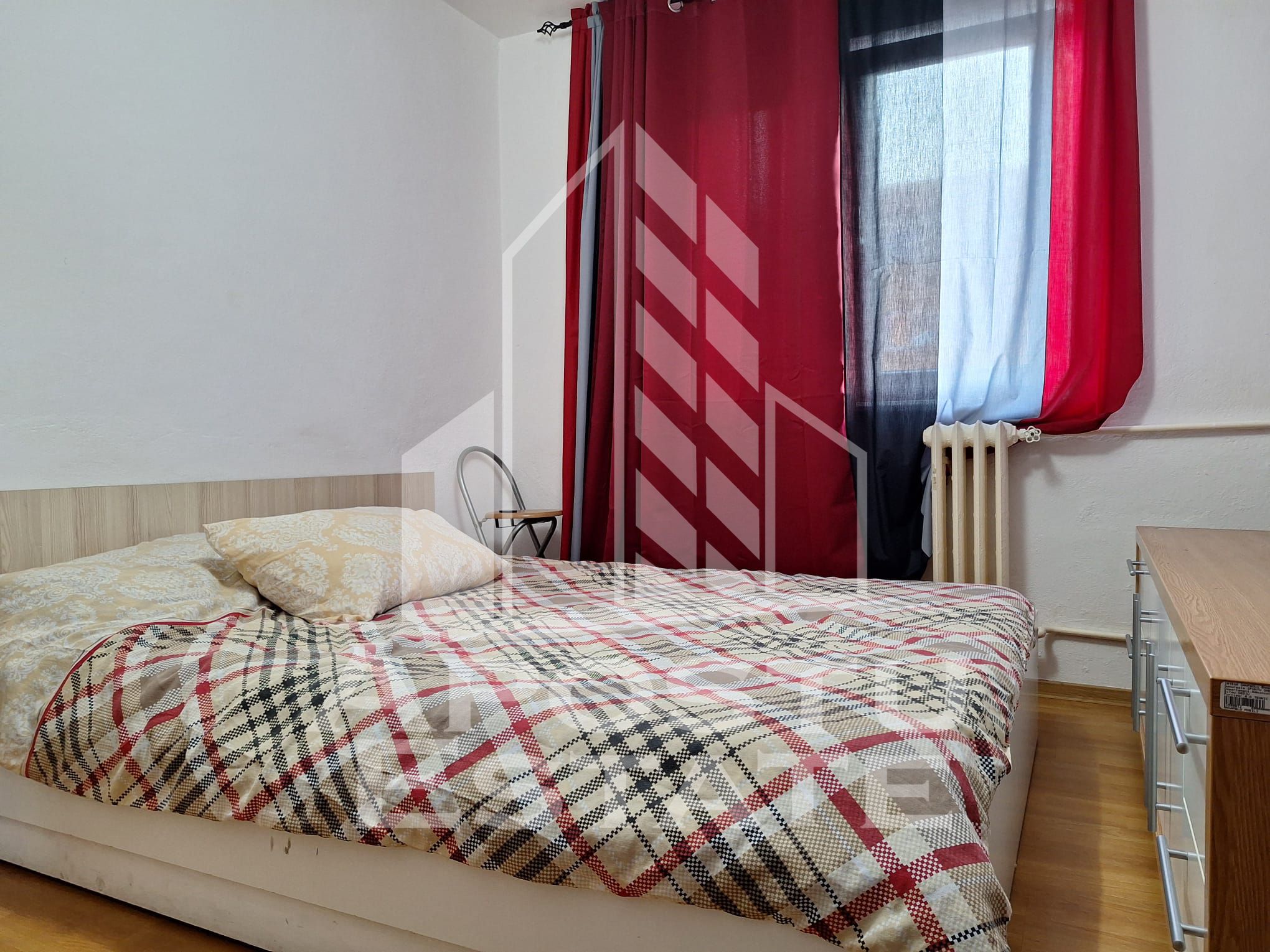 Apartament 3 camere, 45 mp utili, Aurel Vlaicu