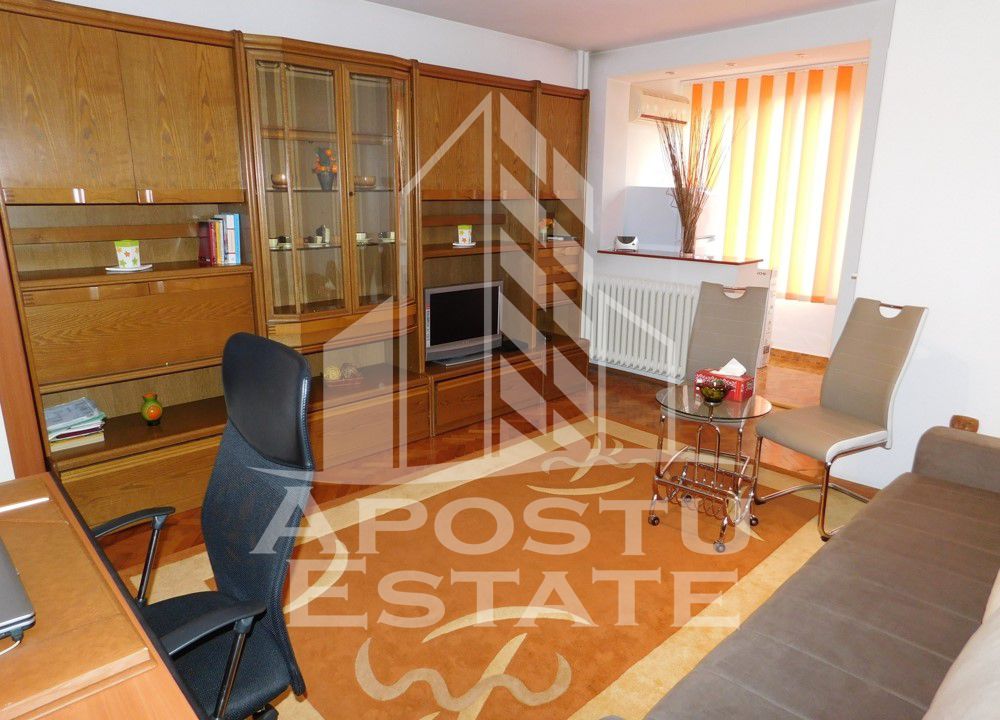 Apartament o camera, 35mp, etaj intermediar, zona Take Ionescu