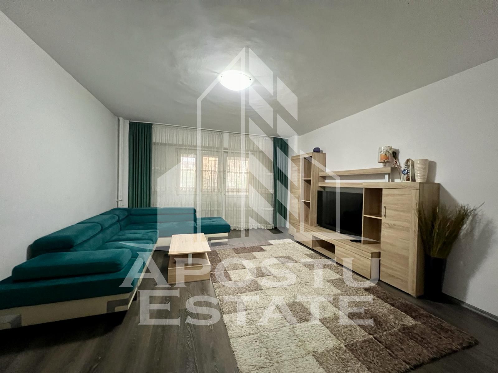 Apartament cu 3 camere, decomandat, etaj 1, zona Simion Barnutiu